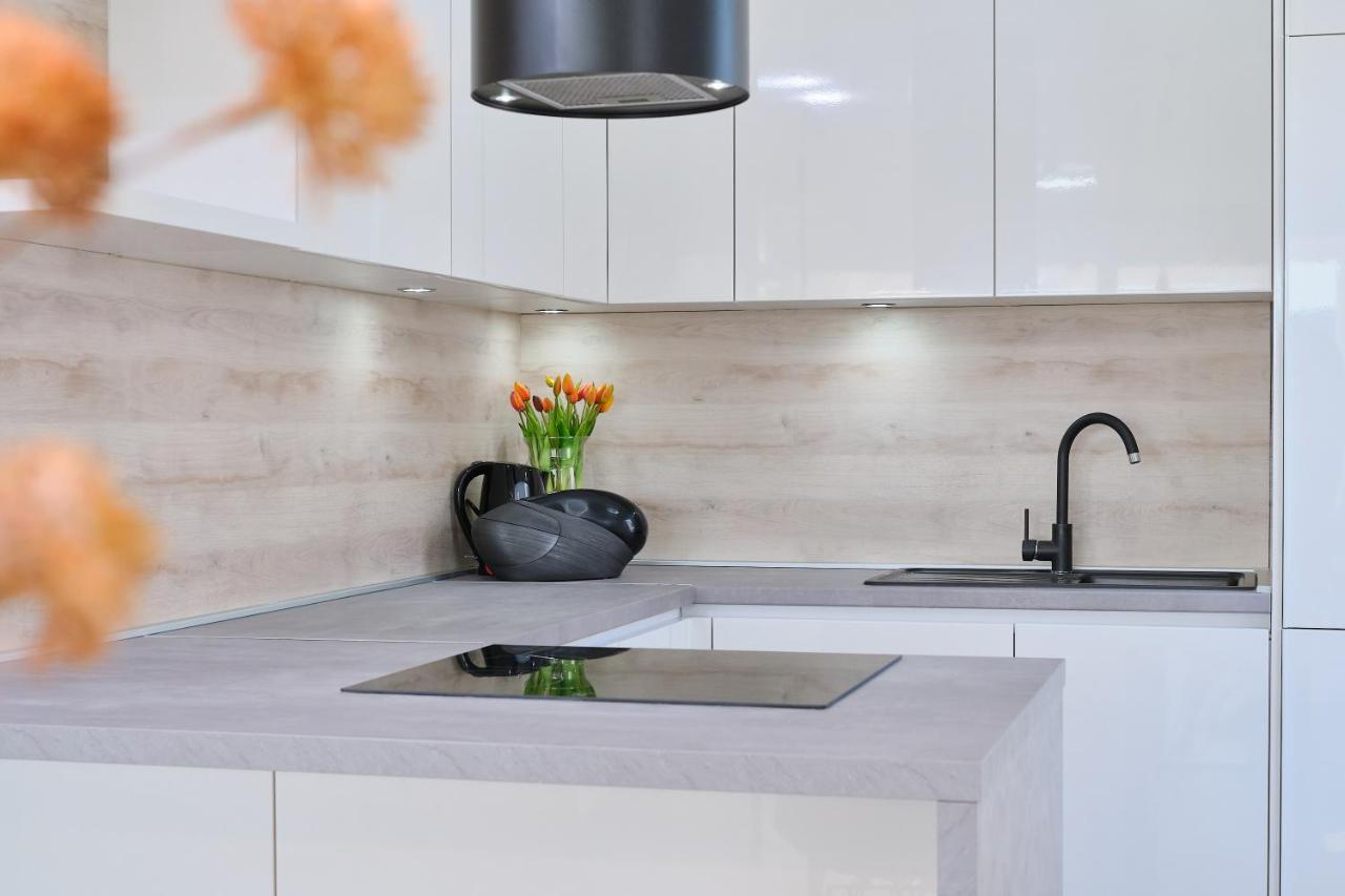 Apartment Queen Трогир Екстериор снимка